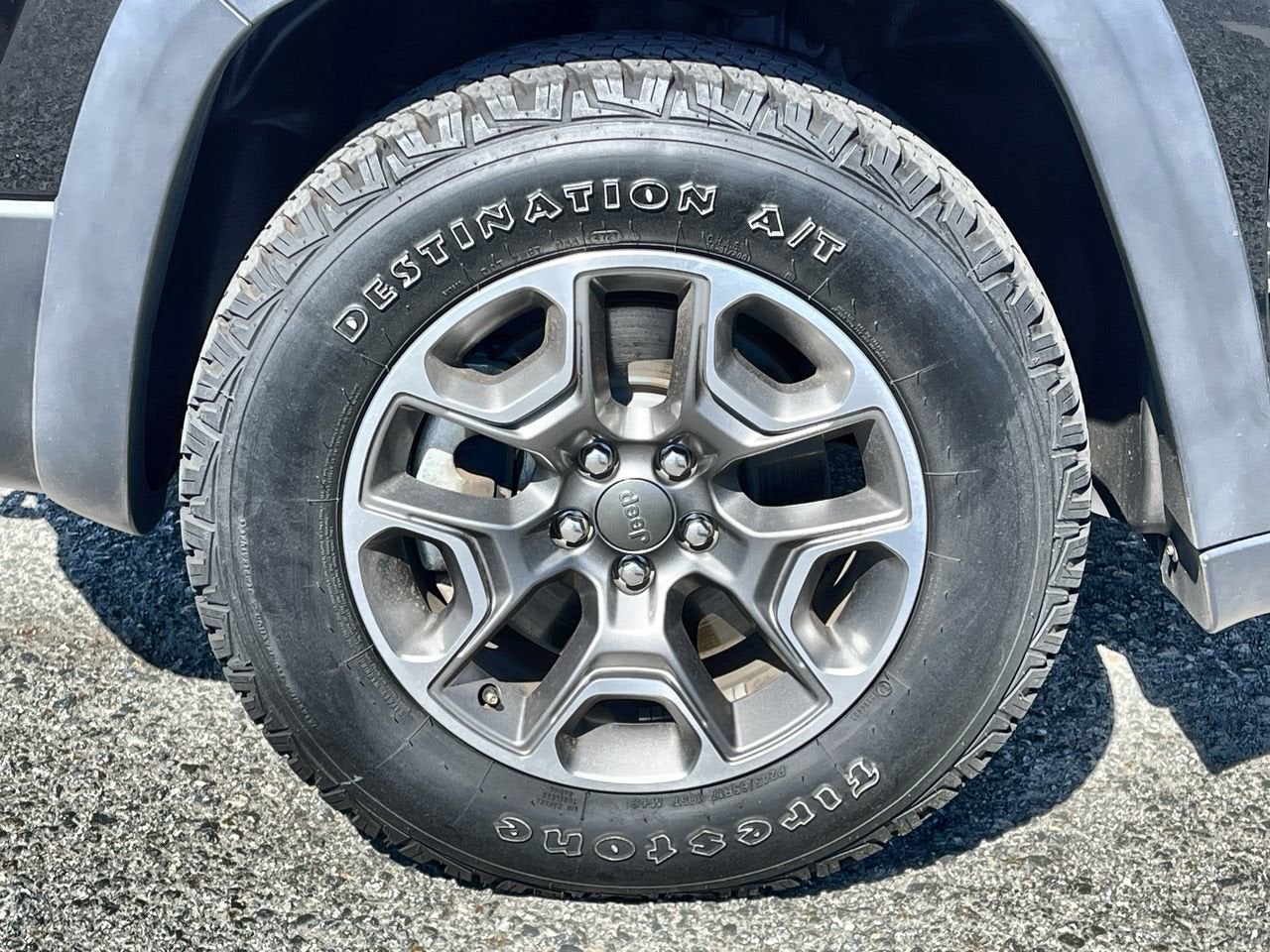 2022 Jeep Cherokee Trailhawk