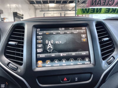 2022 Jeep Cherokee Trailhawk