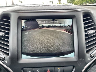 2023 Jeep Cherokee Altitude Lux
