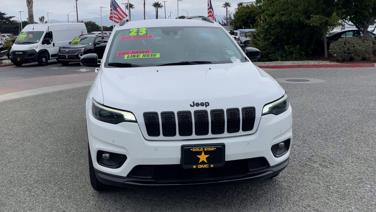 2023 Jeep Cherokee Altitude Lux