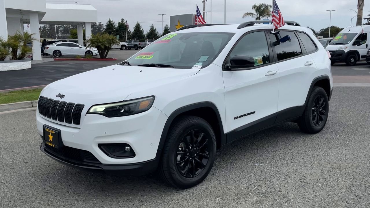2023 Jeep Cherokee Altitude Lux