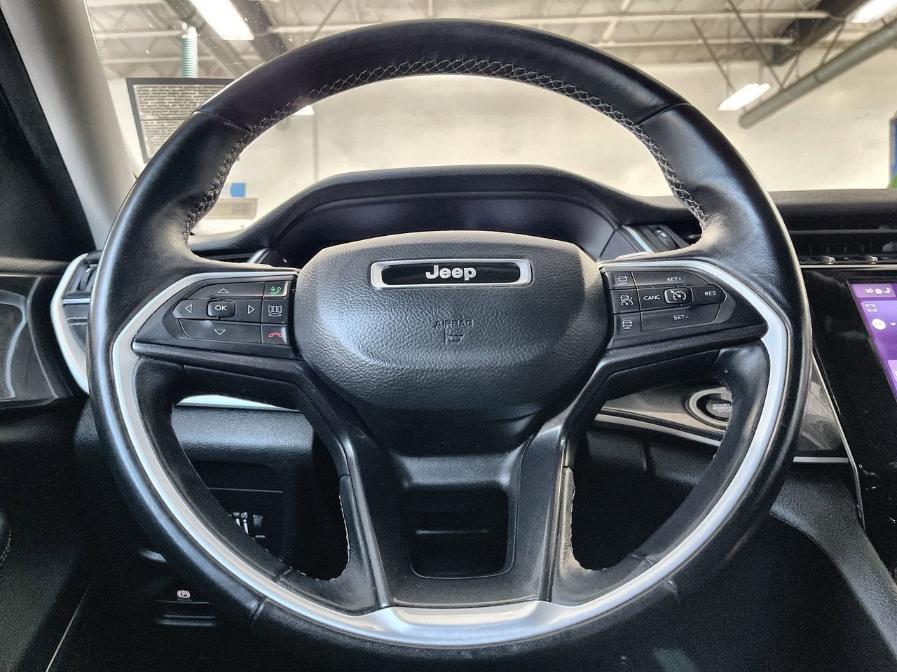 2022 Jeep Grand Cherokee Laredo