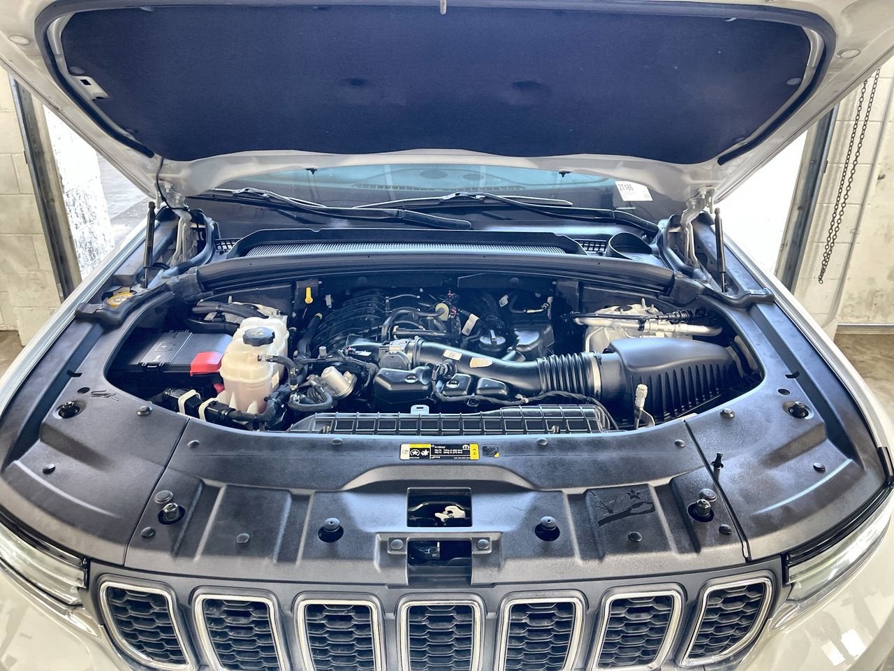 2022 Jeep Grand Cherokee Laredo