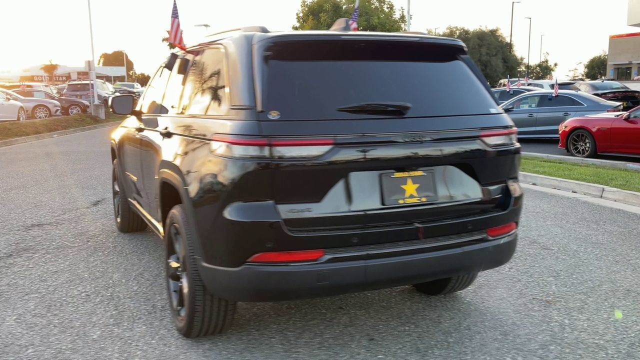 2025 Jeep Grand Cherokee Altitude