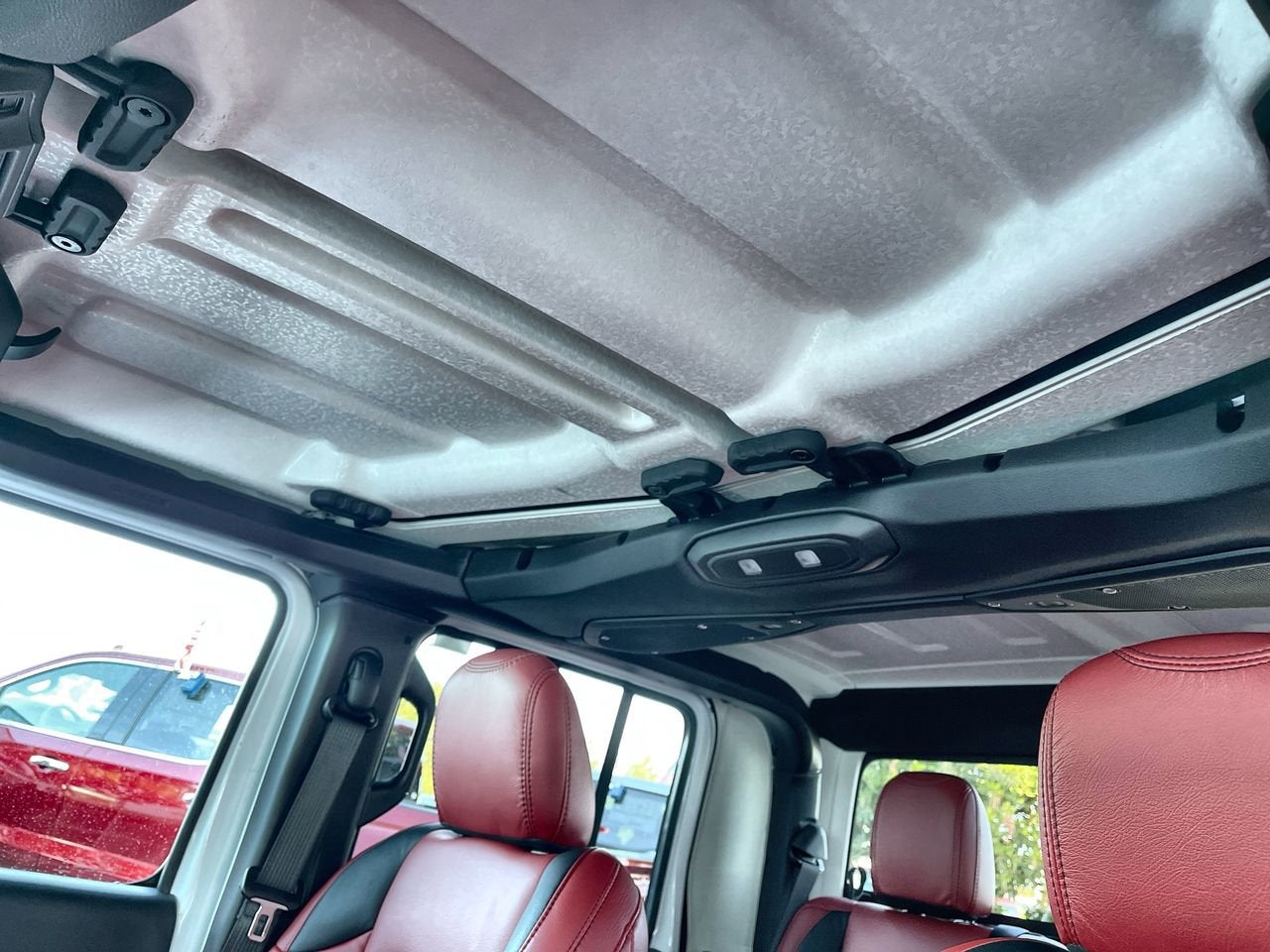 2025 Jeep Gladiator Willys