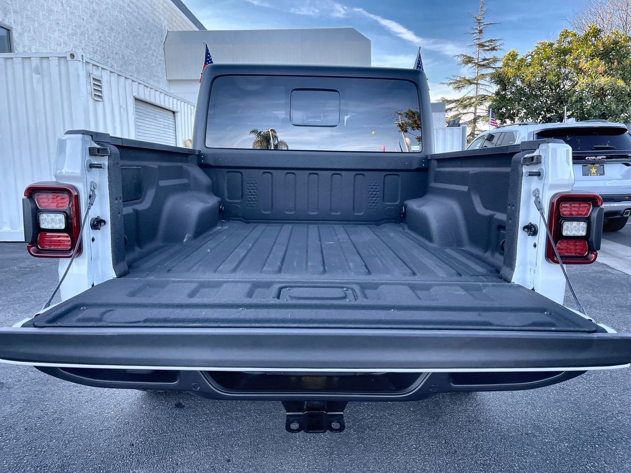 2025 Jeep Gladiator Willys