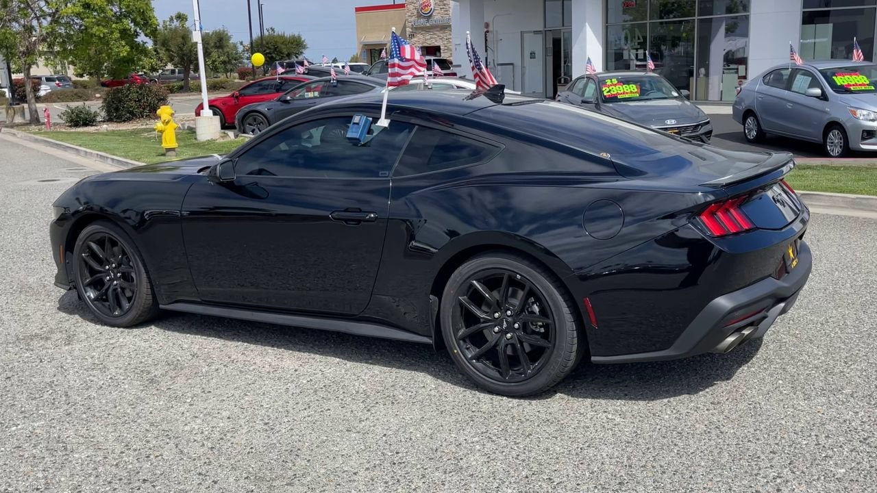 2024 Ford Mustang EcoBoost