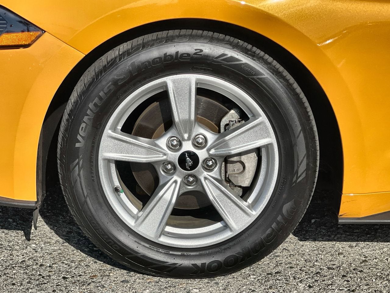 2022 Ford Mustang EcoBoost