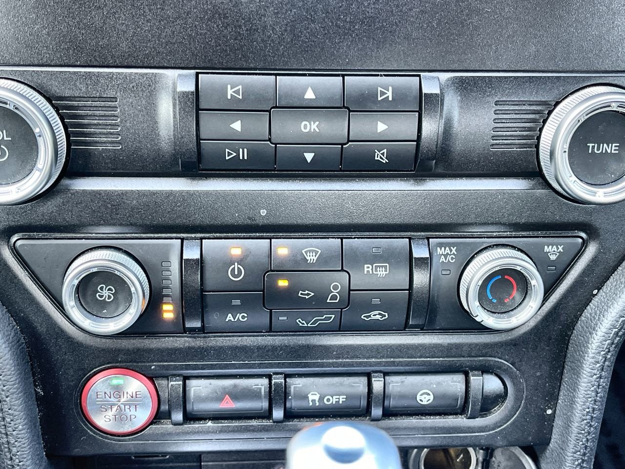 2022 Ford Mustang EcoBoost