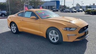 2022 Ford Mustang EcoBoost