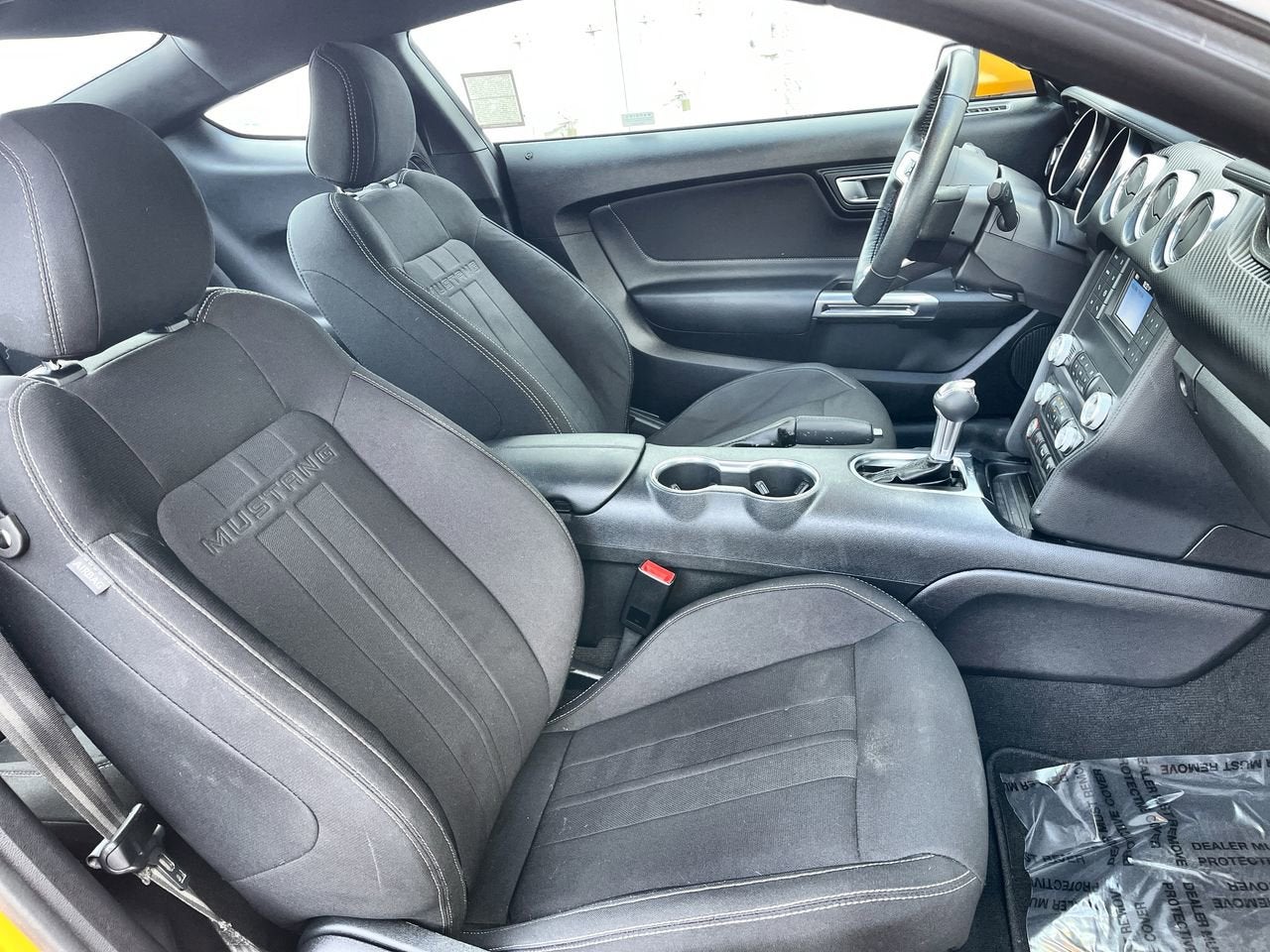 2022 Ford Mustang EcoBoost