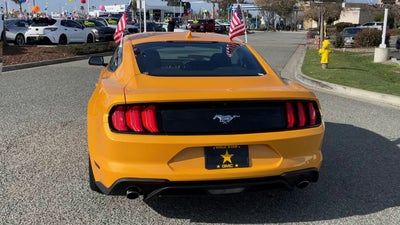 2022 Ford Mustang EcoBoost