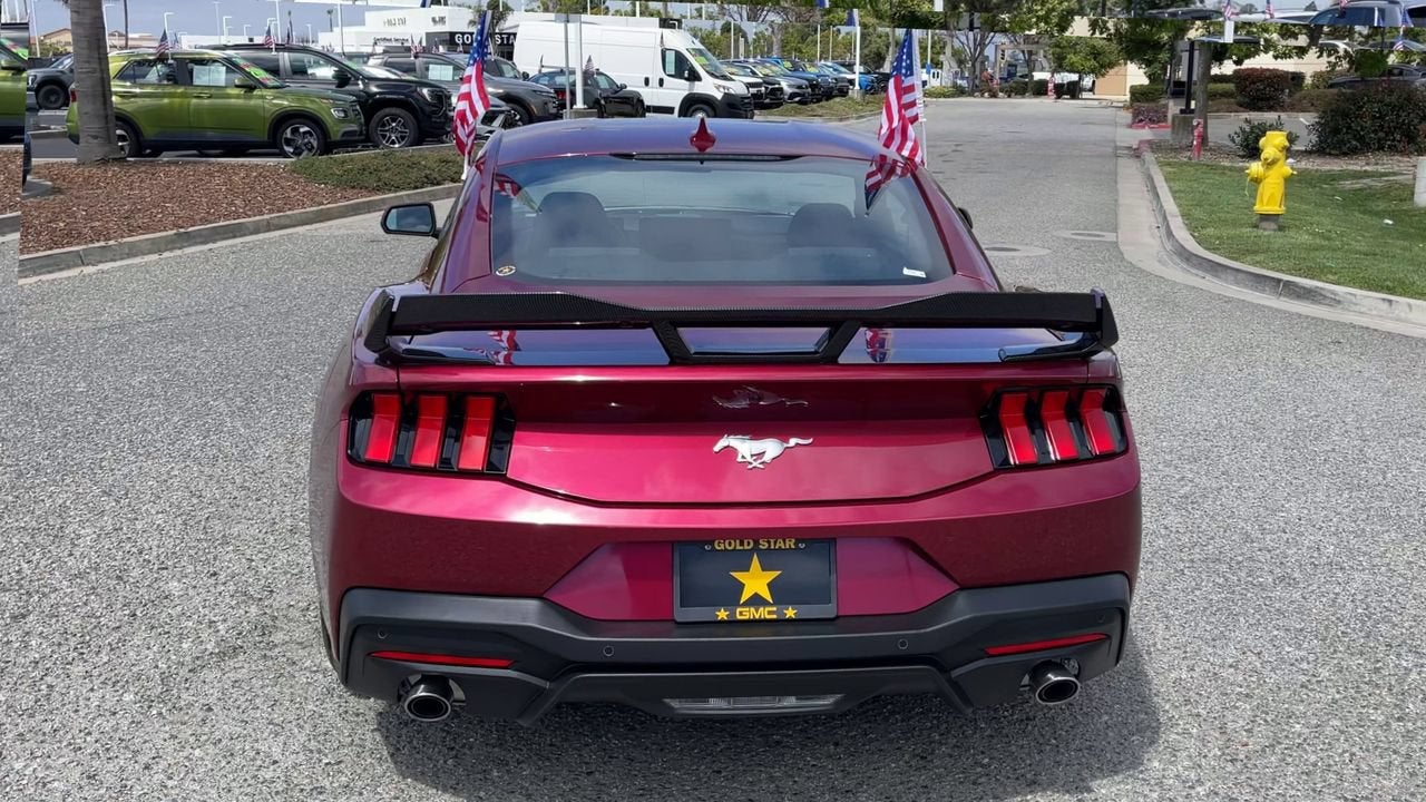 2025 Ford Mustang EcoBoost