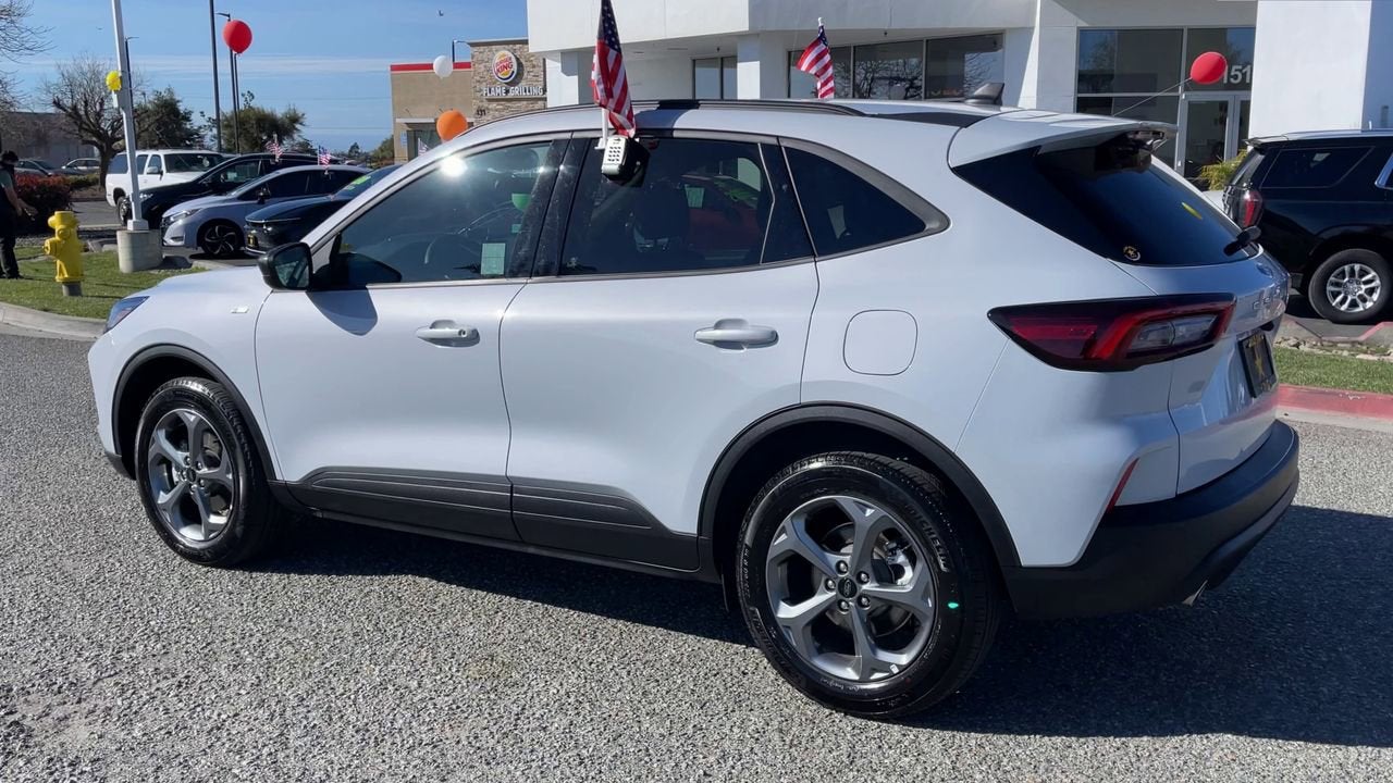 2025 Ford Escape ST-Line