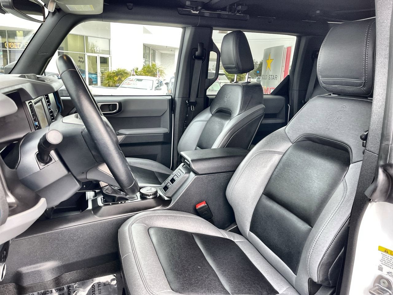 2023 Ford Bronco Base