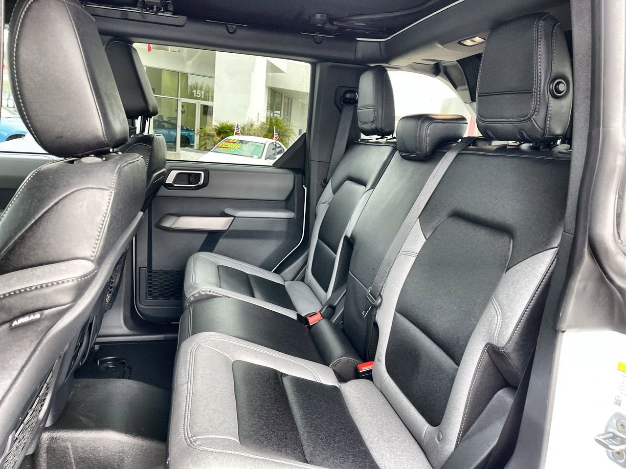 2023 Ford Bronco Base