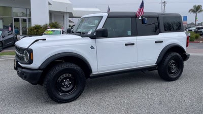 2023 Ford Bronco Base