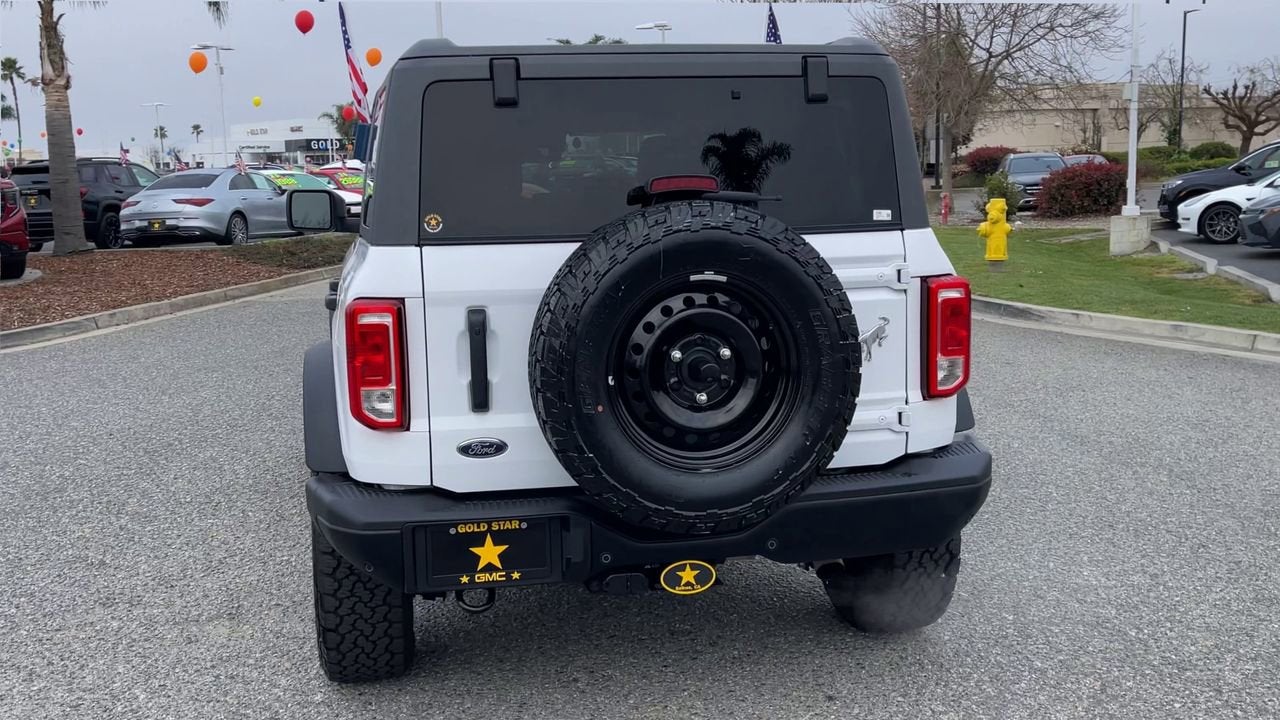 2023 Ford Bronco Base