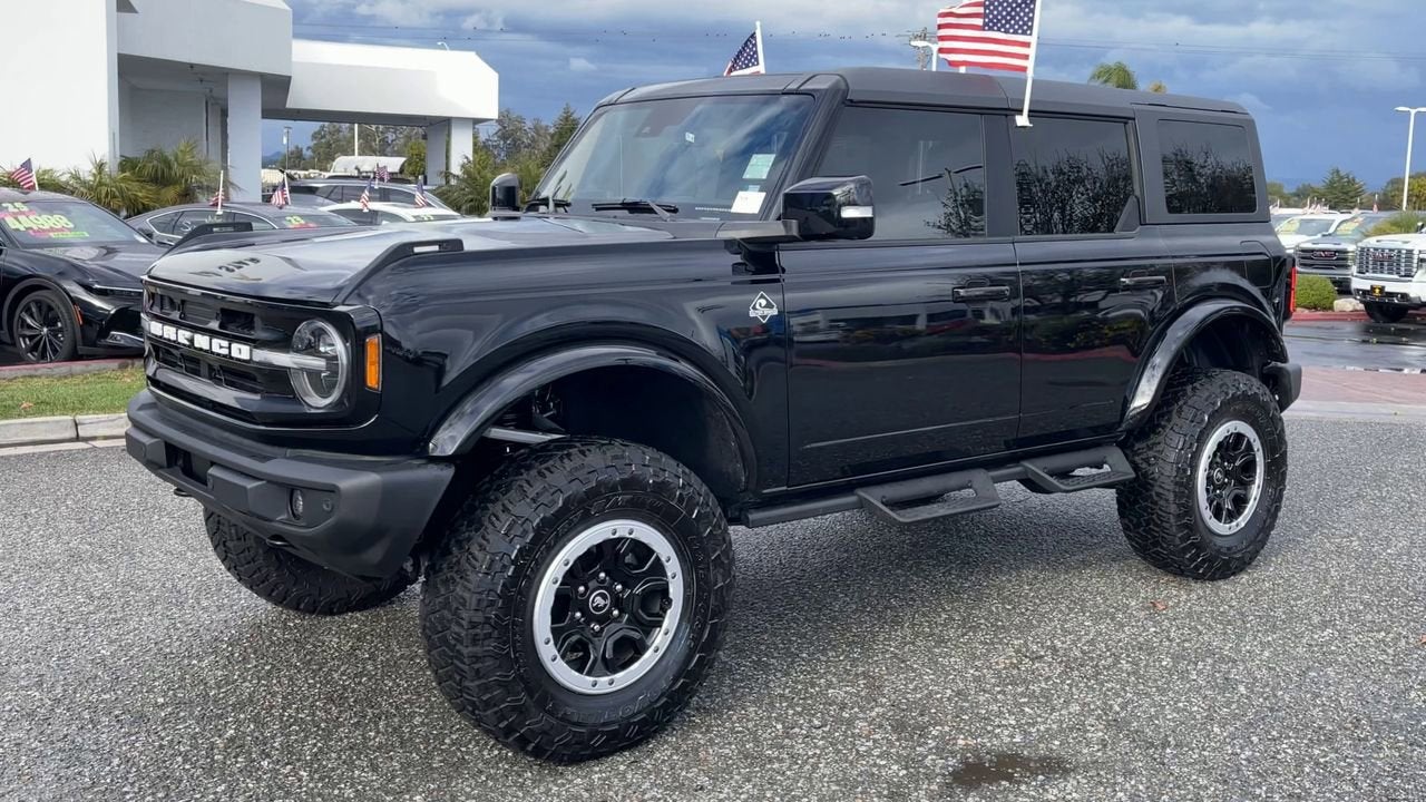 2024 Ford Bronco Outer Banks