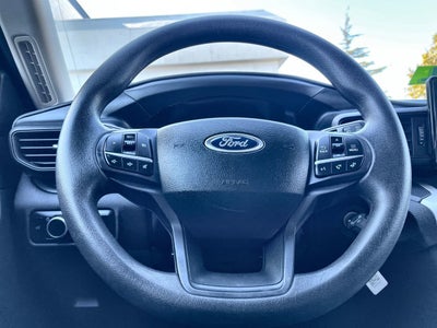 2023 Ford Explorer Base