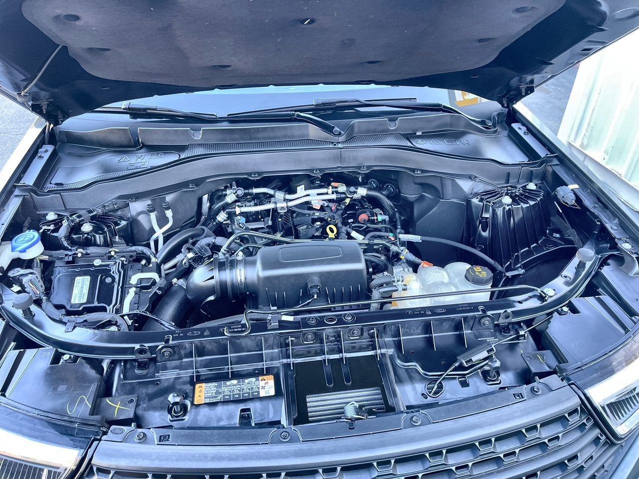 2023 Ford Explorer Base