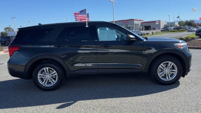 2023 Ford Explorer Base