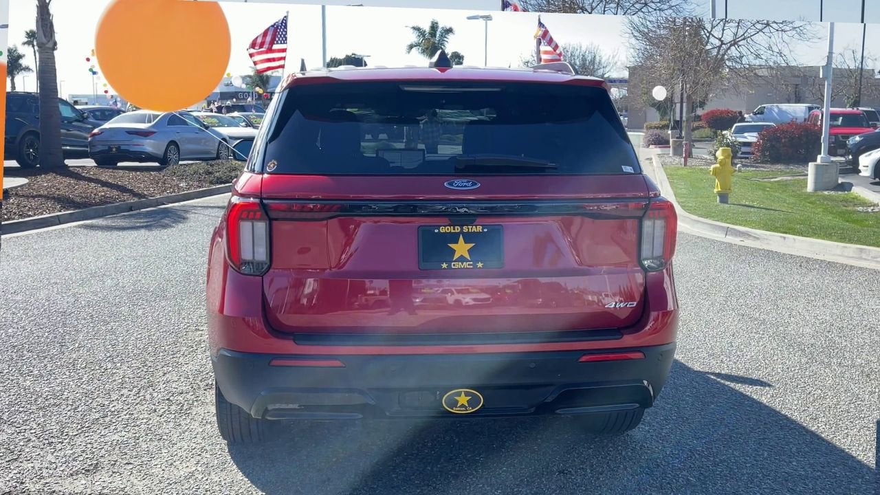 2025 Ford Explorer ST-Line