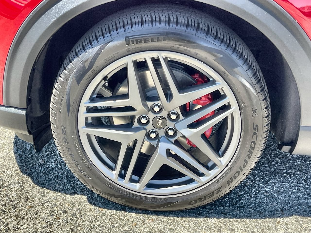2025 Ford Explorer ST