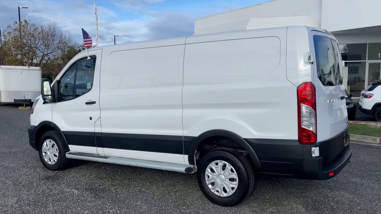 2024 Ford Transit Cargo Van T-250 130" Low Rf 9070 GVWR RWD