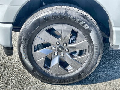 2024 Ford F-150 Lightning XLT