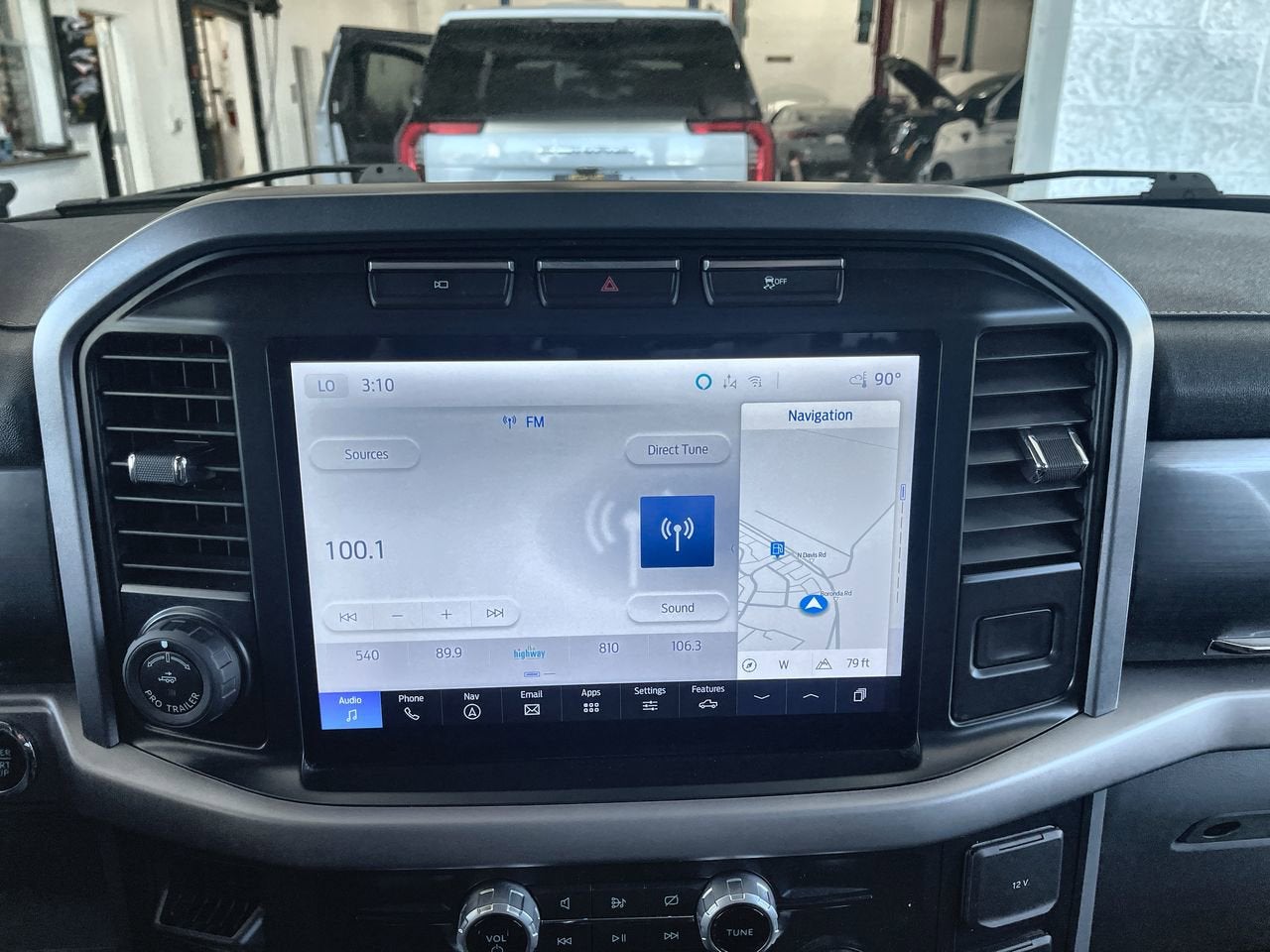 2024 Ford F-150 Lightning XLT