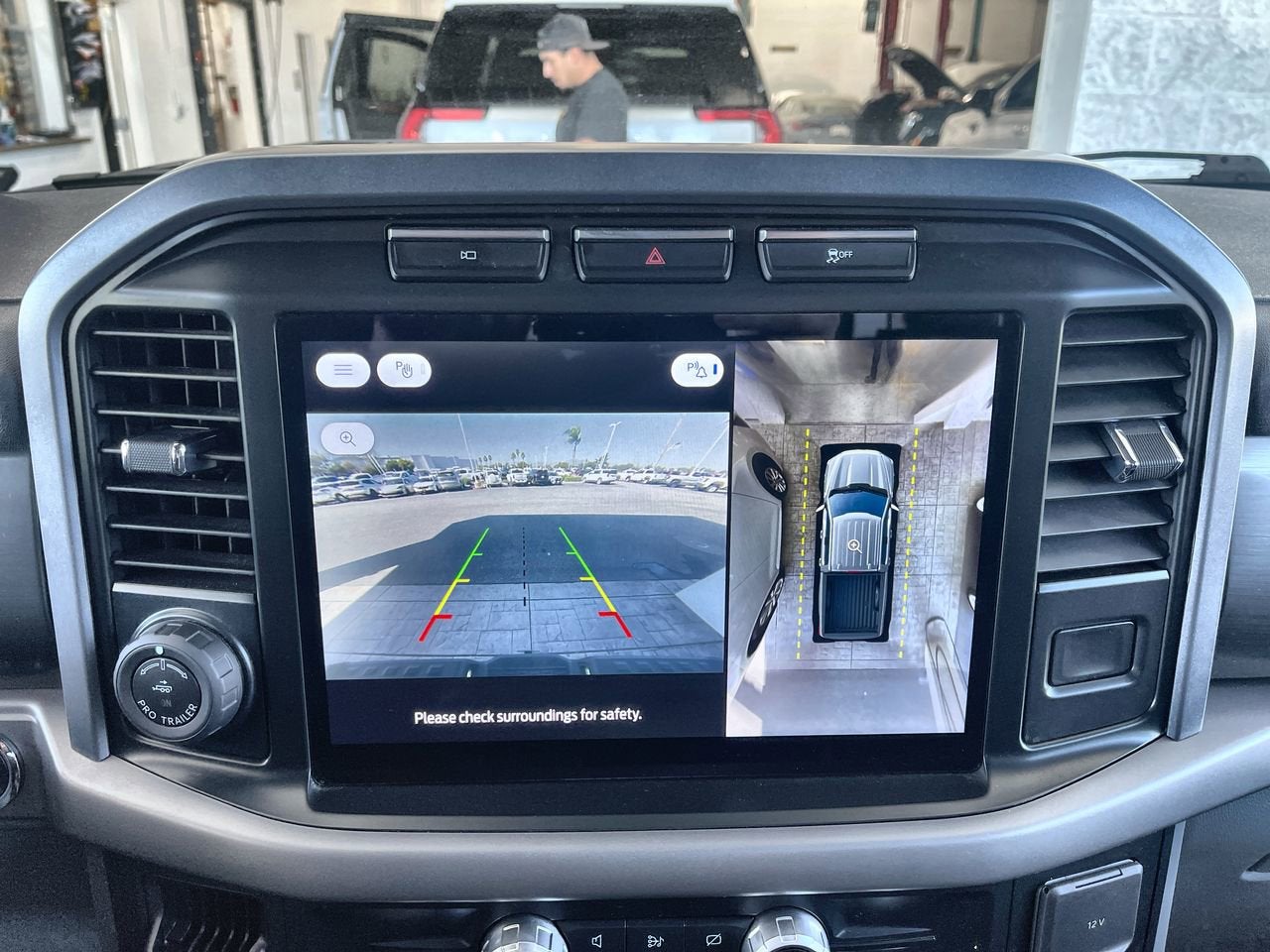 2024 Ford F-150 Lightning XLT