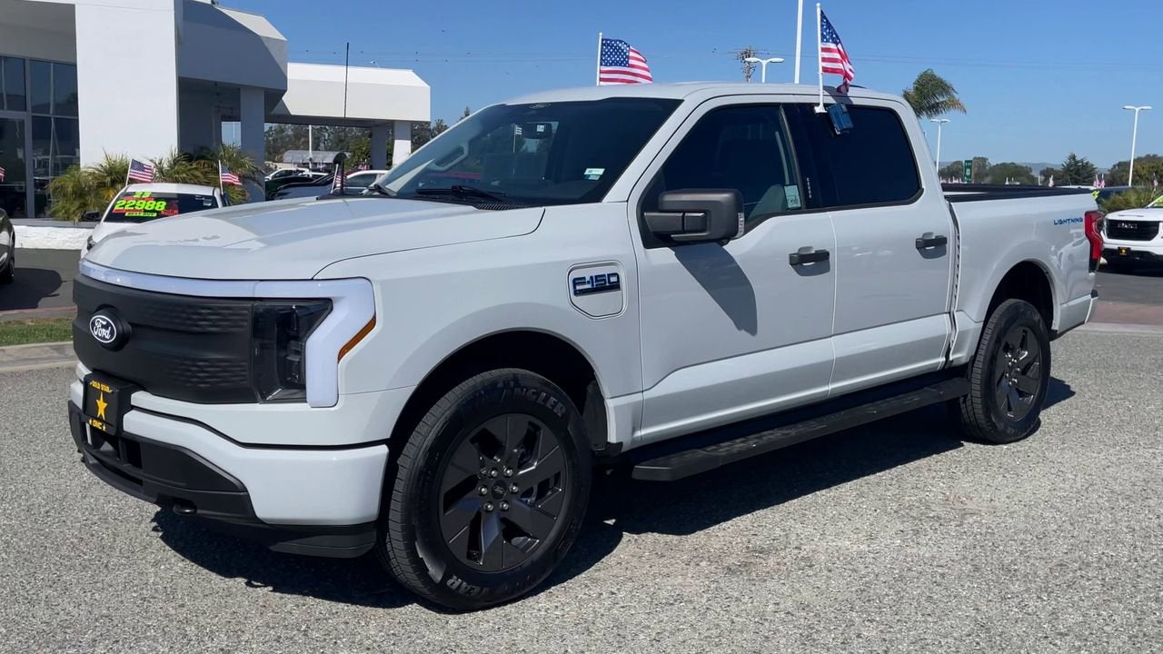 2024 Ford F-150 Lightning XLT