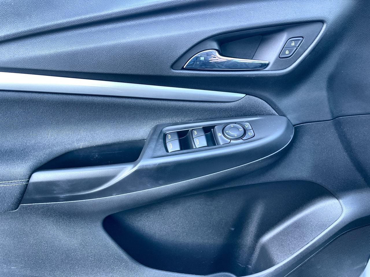2023 Chevrolet Bolt EUV LT