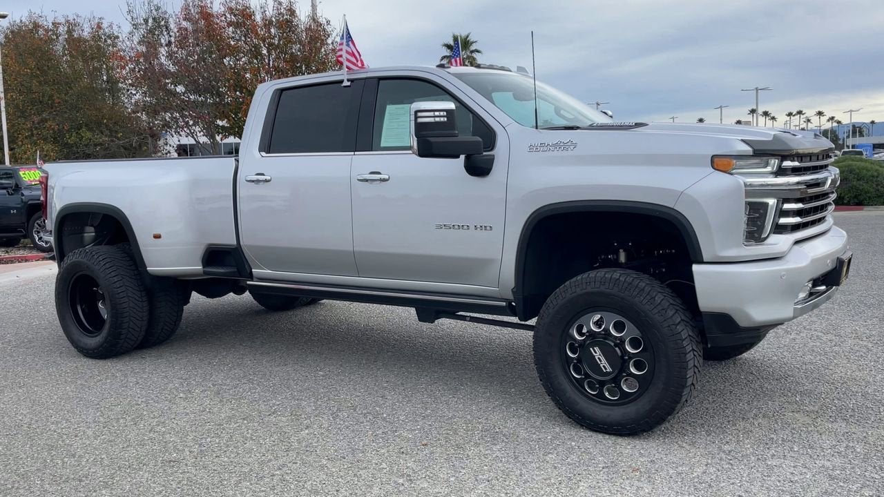 2022 Chevrolet Silverado 3500 HD High Country DRW