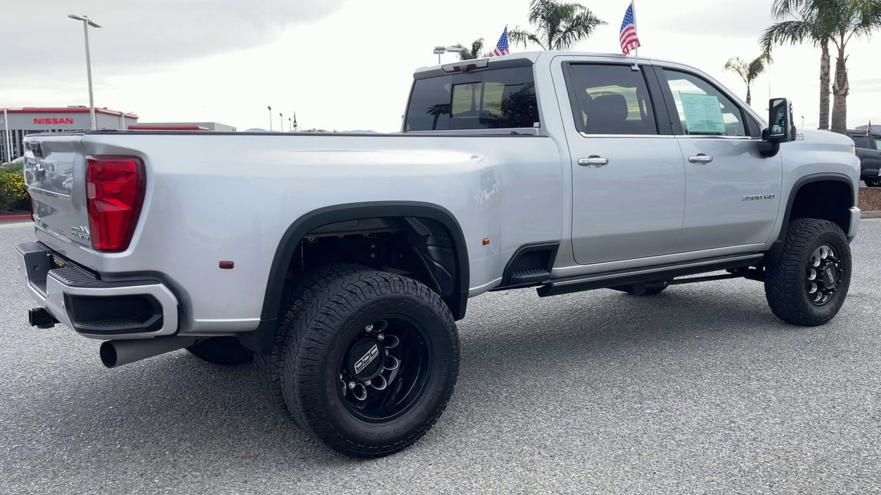 2022 Chevrolet Silverado 3500 HD High Country DRW