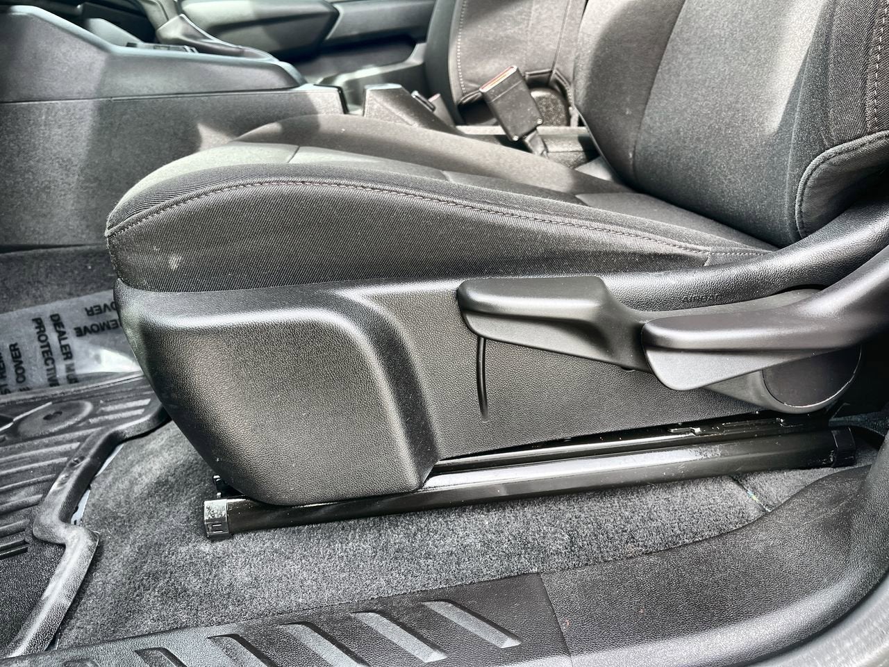 2024 Chevrolet Colorado WT