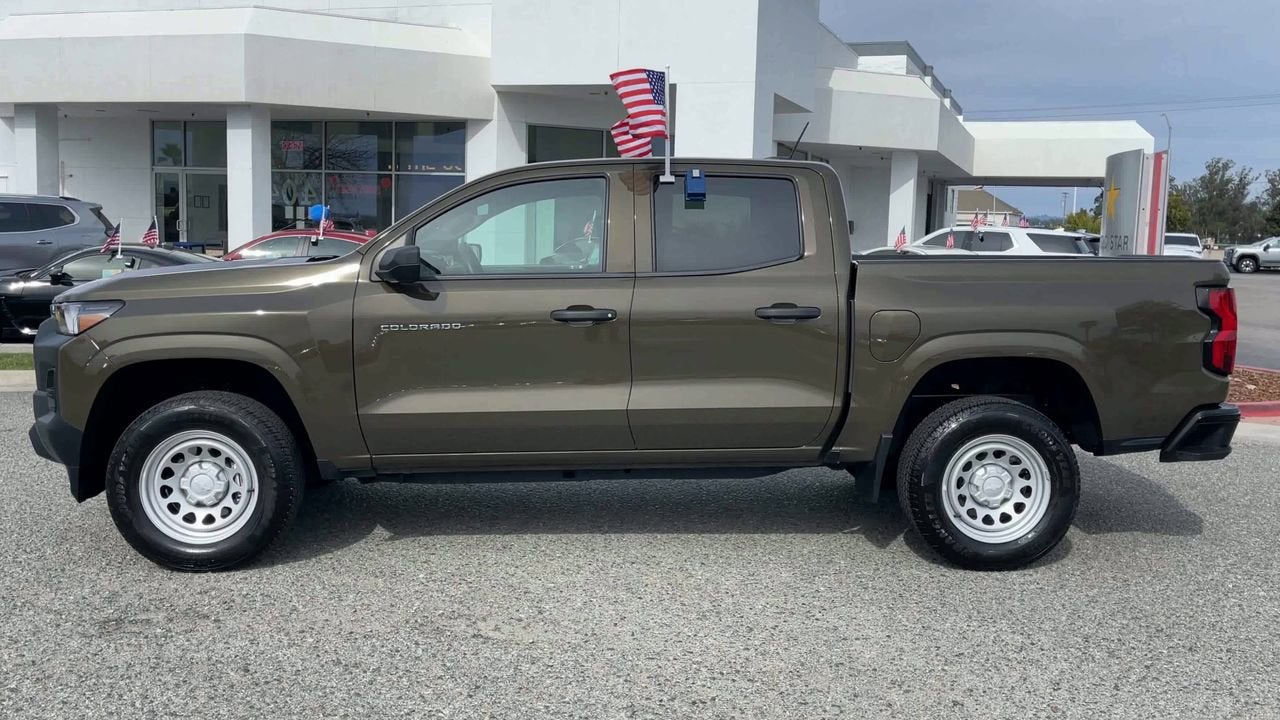 2024 Chevrolet Colorado WT