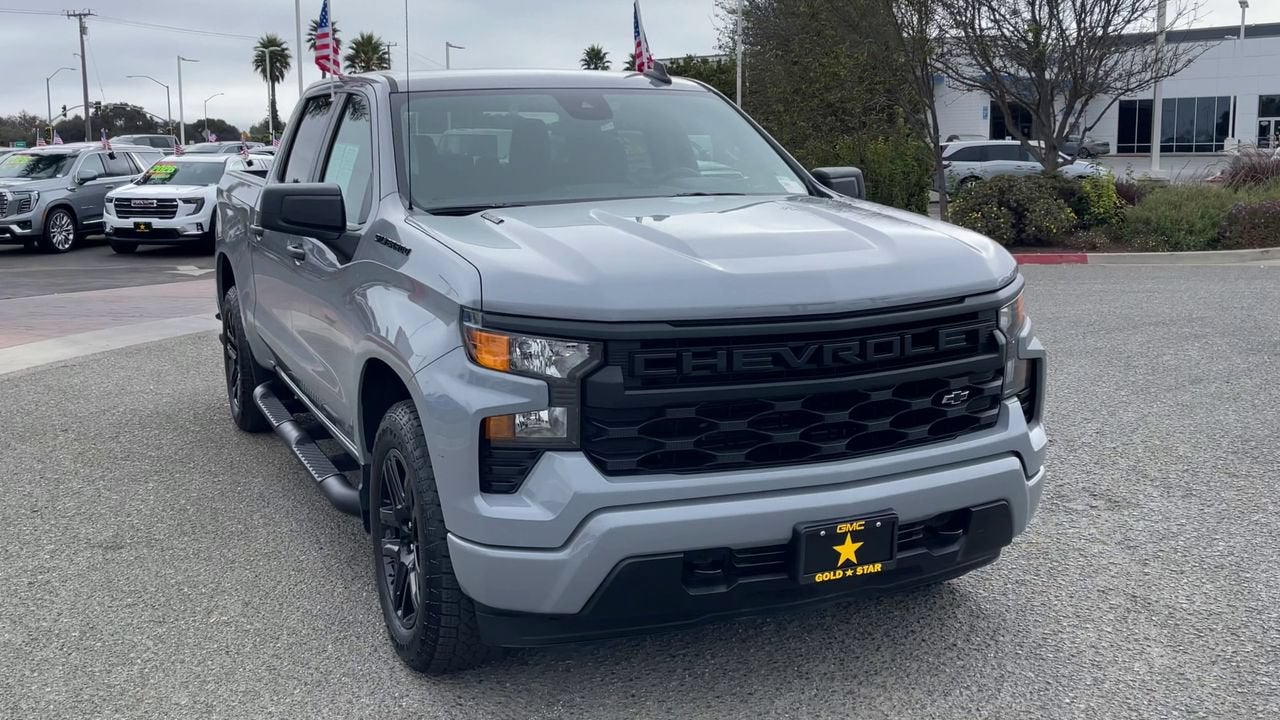 2025 Chevrolet Silverado 1500 Custom