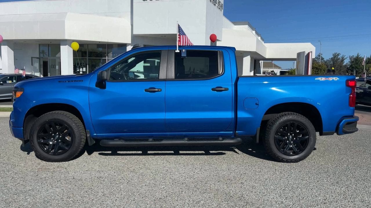 2024 Chevrolet Silverado 1500 Custom