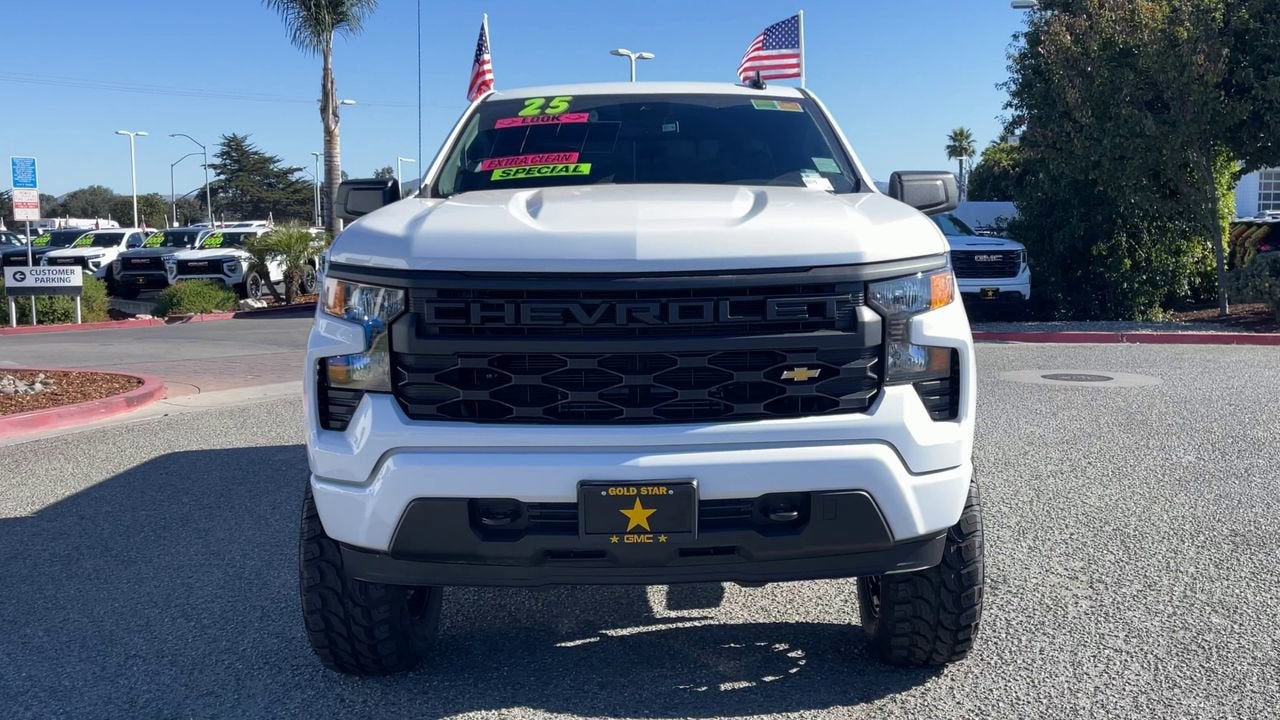 2025 Chevrolet Silverado 1500 Custom