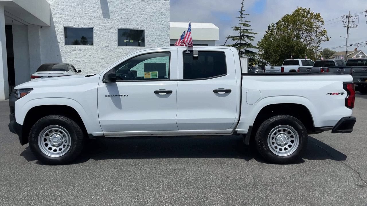 2025 Chevrolet Colorado WT/LT