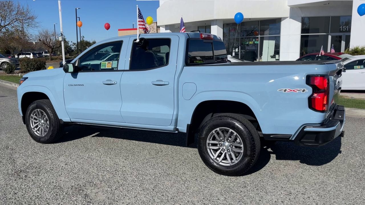 2025 Chevrolet Colorado WT/LT