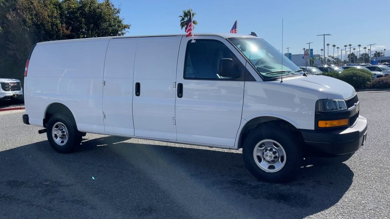 2021 Chevrolet Express Cargo 2500 WT