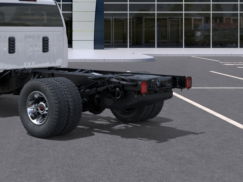 2026 GMC Sierra 3500 HD Chassis Cab SLE
