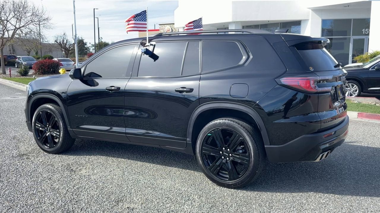 2024 GMC Acadia Elevation
