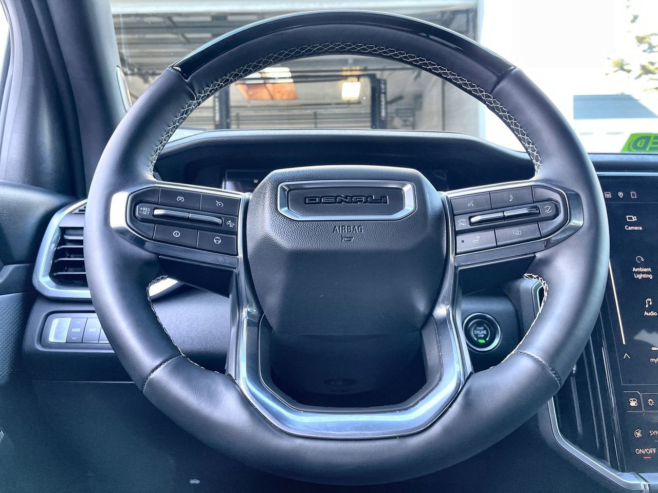 2024 GMC Acadia Denali