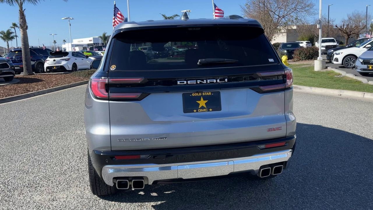2024 GMC Acadia Denali