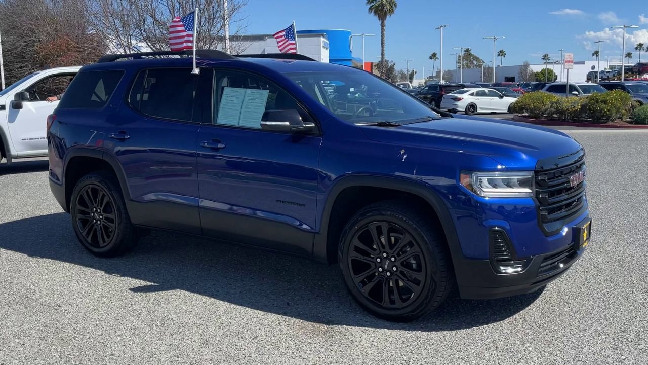 2023 GMC Acadia SLE