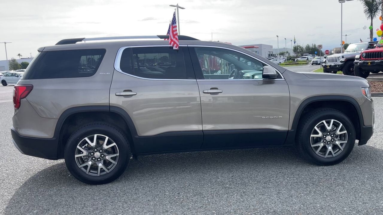2023 GMC Acadia SLE